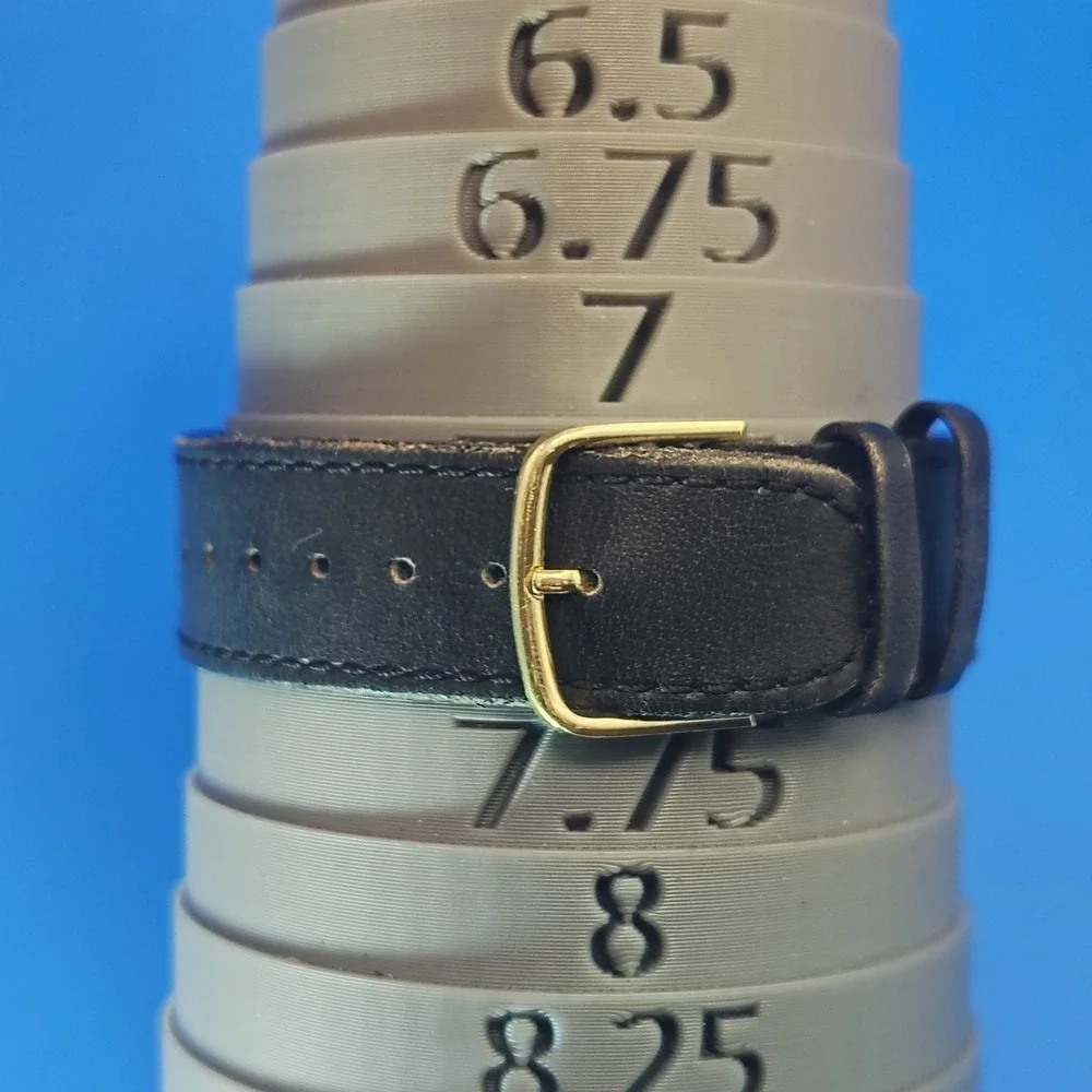 Vintage 1996 Timex Disney The Lion King 33mm Women's Quartz‎ Watch Logo Leather